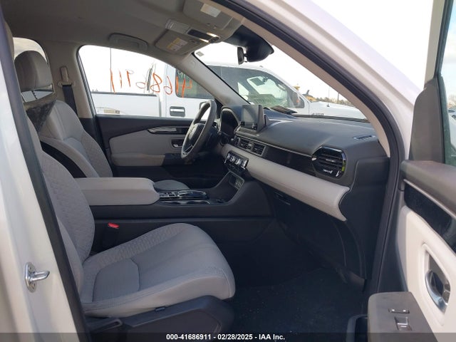 5FNYG1H2XPB027146 Honda Pilot Awd Lx