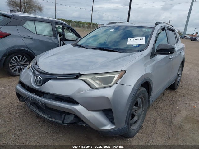 2T3ZFREV4GW306588 Toyota RAV4 LE