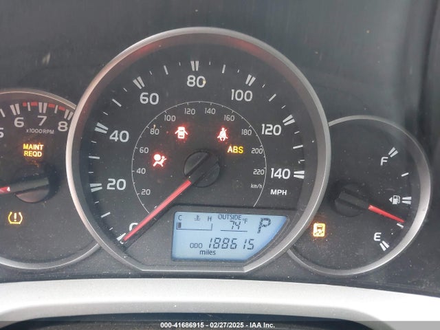 2T3ZFREV4GW306588 Toyota RAV4 LE