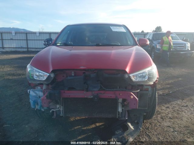 JA4AP3AW4JU001953 Mitsubishi Outlander Sport 2.4 Se