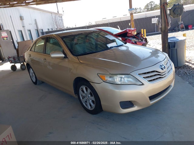 2011 Toyota Camry Le მანქანა იყიდება აუქციონზე, vin: 4T1BF3EK5BU129894, აუქციონის ნომერი: 41686971