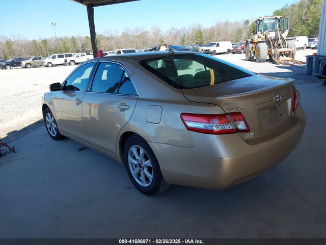 2011 Toyota Camry Le მანქანა იყიდება აუქციონზე, vin: 4T1BF3EK5BU129894, აუქციონის ნომერი: 41686971