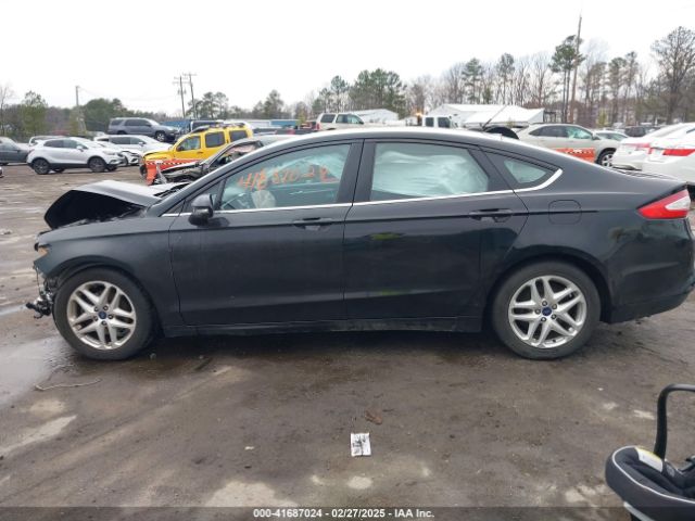 3FA6P0HD7GR401848 Ford FUSION SE