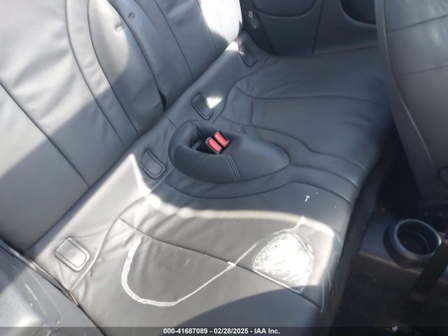 2005 MINI COOPER S WMWRE33425TD90534 Photo 7
