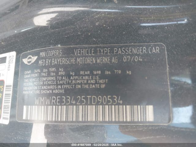 2005 MINI COOPER S WMWRE33425TD90534 Photo 8