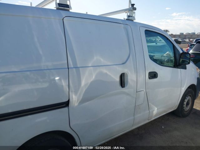 3N6CM0KN5HK708451 Nissan Nv200 S