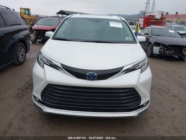5TDJRKEC7PS157721 Toyota SIENNA XLE