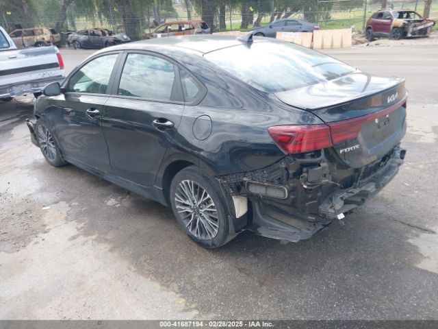 3KPF54ADXPE647995 KIA Forte Gt-line