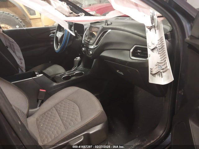 3GNAXUEV4KS522094 Chevrolet EQUINOX LT