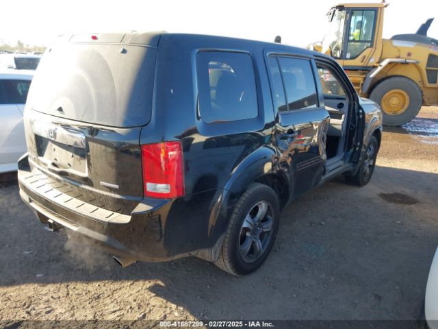5FNYF3H31FB005302 Honda PILOT SE