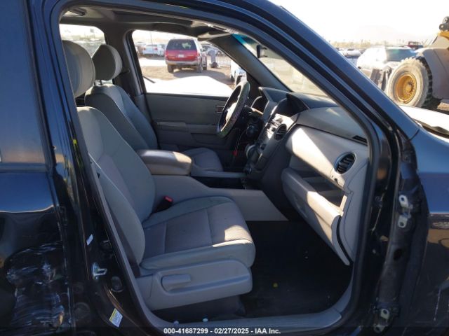 5FNYF3H31FB005302 Honda PILOT SE