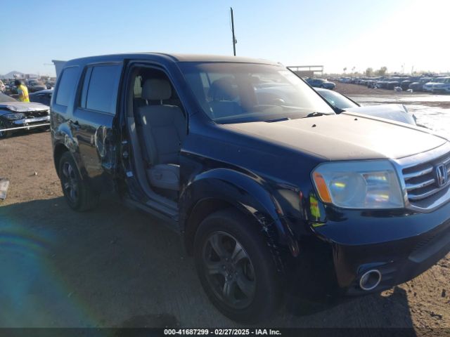 5FNYF3H31FB005302 Honda PILOT SE