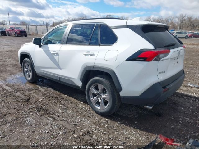 2T3P1RFV9RC447150 Toyota Rav4 Xle