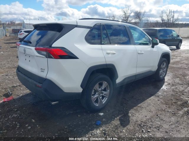 2T3P1RFV9RC447150 Toyota Rav4 Xle