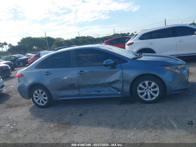 Toyota COROLLA LE 2021 JTDEPMAE4MJ121679 Image 13