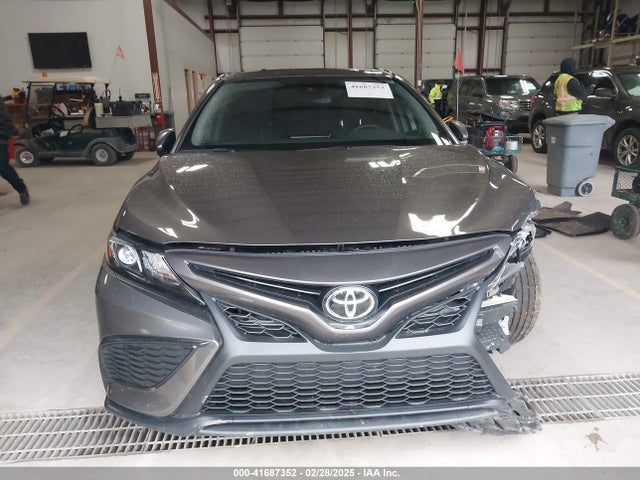 4T1T11AKXMU578066 Toyota CAMRY SE