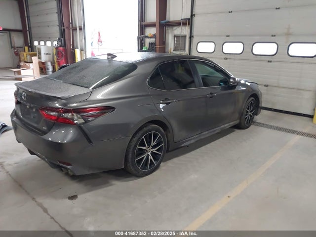4T1T11AKXMU578066 Toyota CAMRY SE
