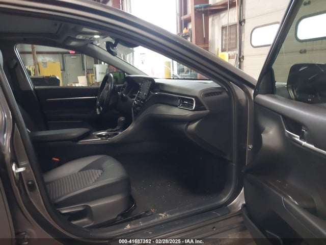 4T1T11AKXMU578066 Toyota CAMRY SE