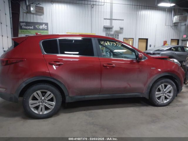 KNDPMCAC6J7347676 KIA Sportage Lx