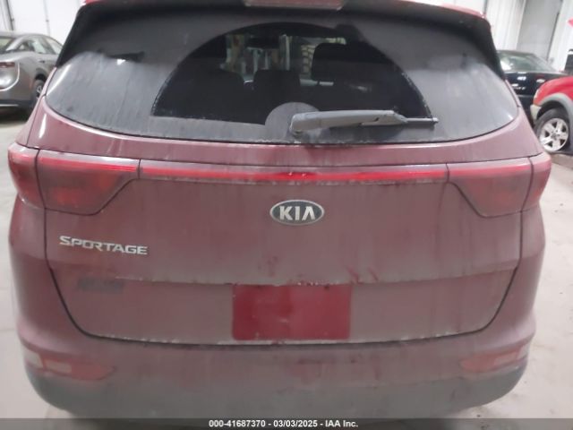 KNDPMCAC6J7347676 KIA Sportage Lx