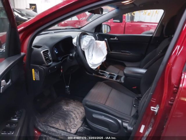 KNDPMCAC6J7347676 KIA Sportage Lx