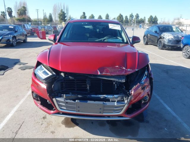 WA1CNBFY7J2133023 Audi Q5 2.0t Premium/2.0t Tech Premium