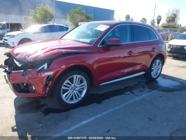 WA1CNBFY7J2133023 Audi Q5 2.0t Premium/2.0t Tech Premium