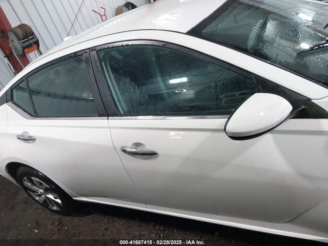 Nissan Altima 2.5 S 2019 1N4BL4BV6KC129884 Image 13