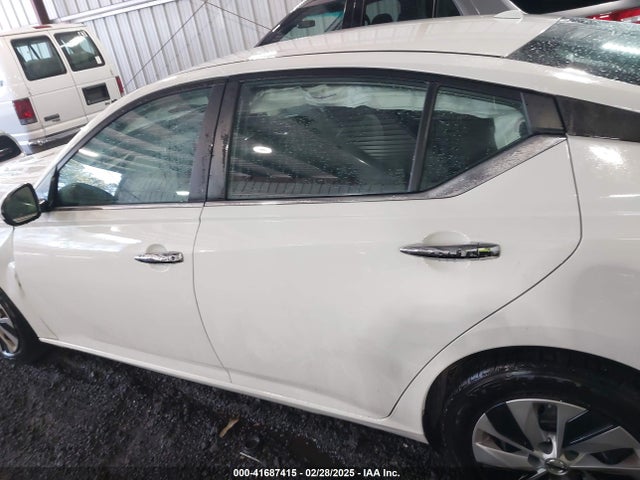 Nissan Altima 2.5 S 2019 1N4BL4BV6KC129884 Image 14