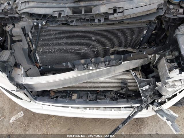 WA1ECCFS1JR015959 Audi Q3 2.0t Premium/2.0t Sport Premium