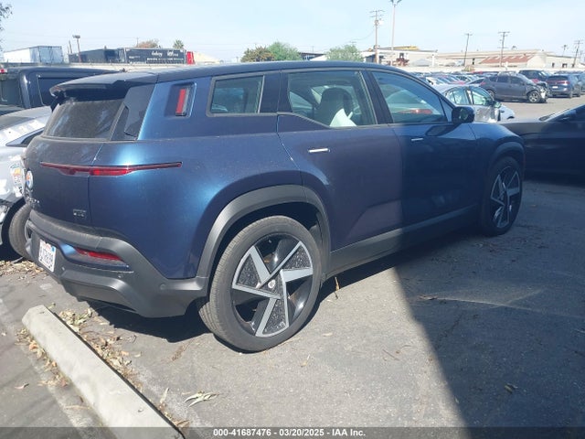 Fisker Ocean One 2023 VCF1ZBU2XPG002339 Image 4