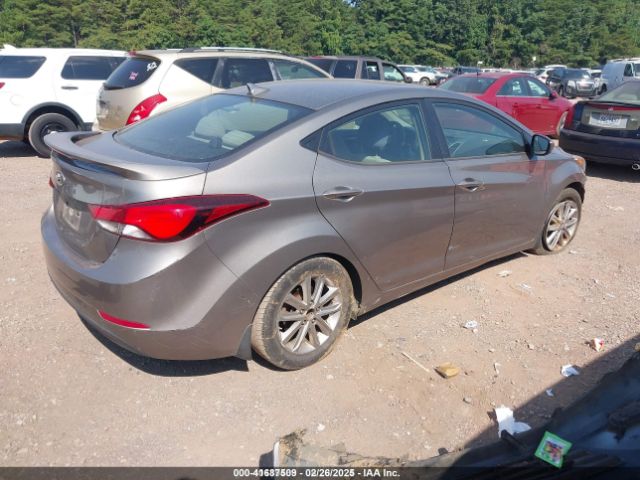 5NPDH4AE9FH590805 Hyundai ELANTRA SE