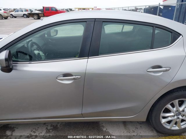 3MZBM1V71GM260999 Mazda Mazda3 I Touring