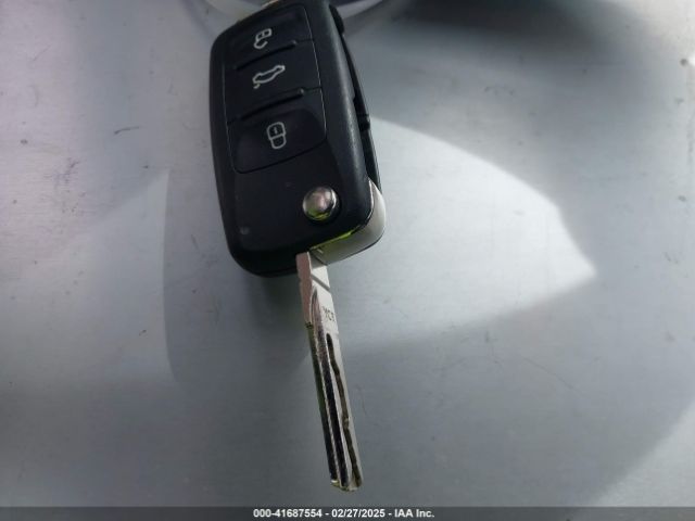 3VW267AJ1GM326739 Volkswagen Jetta 1.4t S