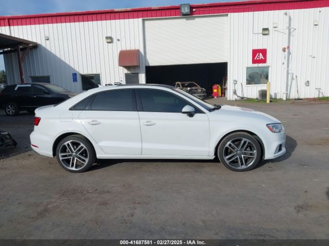 WAUAUGFF7J1069760 Audi A3 2.0t Premium/2.0t Tech Premium