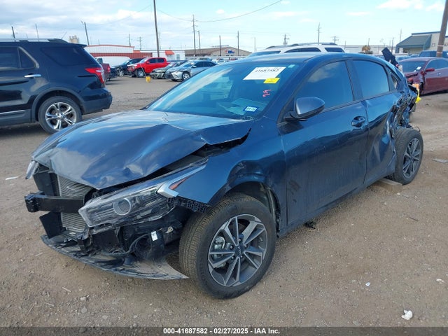 3KPF24AD8RE765961 KIA Forte Lxs