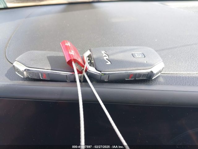 KNDERCAA0R7520708 KIA SELTOS EX