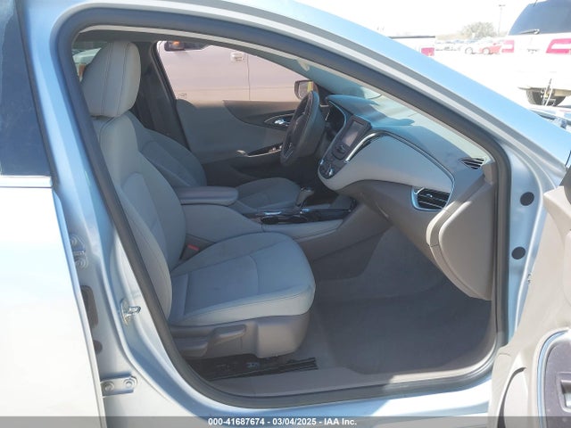 1G1ZD5ST3JF187113 Chevrolet MALIBU LT
