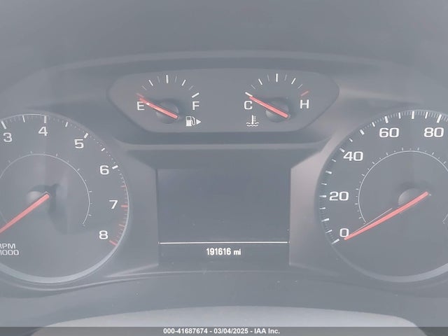 1G1ZD5ST3JF187113 Chevrolet MALIBU LT
