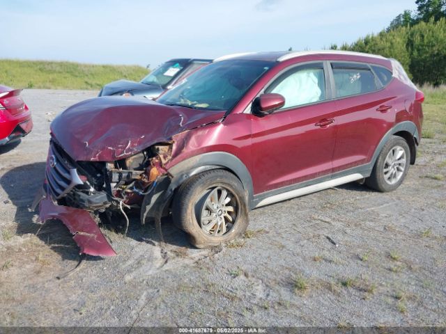 KM8J3CA4XHU500746 Hyundai TUCSON SE
