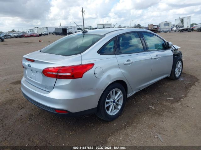 1FADP3F2XJL246535 Ford FOCUS SE