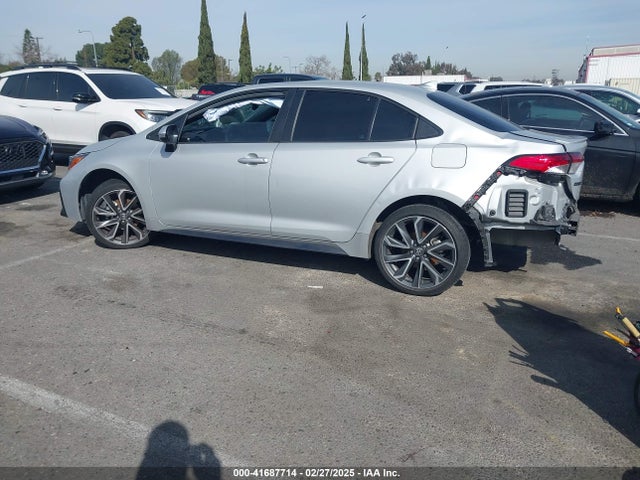 Toyota COROLLA SE 2022 5YFP4MCE9NP107370 Image 13
