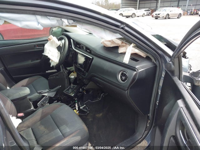 5YFBURHE8KP913955 Toyota COROLLA LE