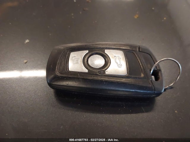 BMW 320i 2014 WBA3B1G53ENS77974 Image 11