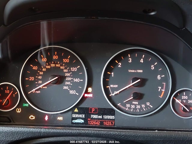 BMW 320i 2014 WBA3B1G53ENS77974 Image 7