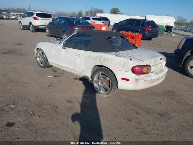 Продажа на аукционе авто 1999 Mazda Mx-5 Miata Leather Pkg/popular Equipment Pkg/sports Pkg/touring Pkg, vin: JM1NB3534X0115909, номер лота: 41687832