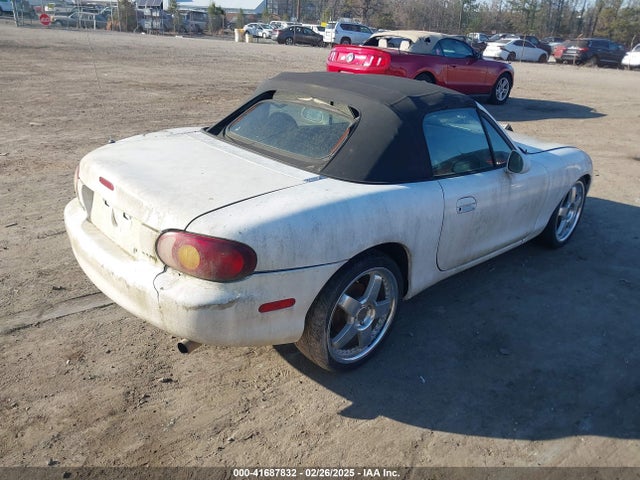 Продажа на аукционе авто 1999 Mazda Mx-5 Miata Leather Pkg/popular Equipment Pkg/sports Pkg/touring Pkg, vin: JM1NB3534X0115909, номер лота: 41687832