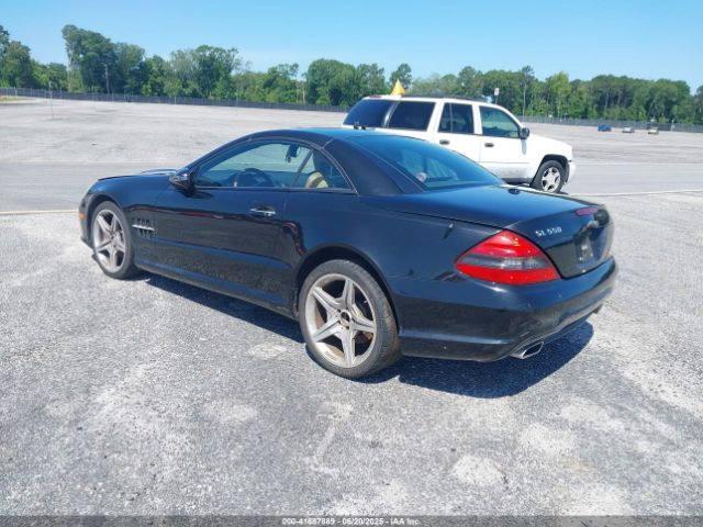 2011 MERCEDES-BENZ SL 550 WDBSK7BA0BF161710 Photo 2