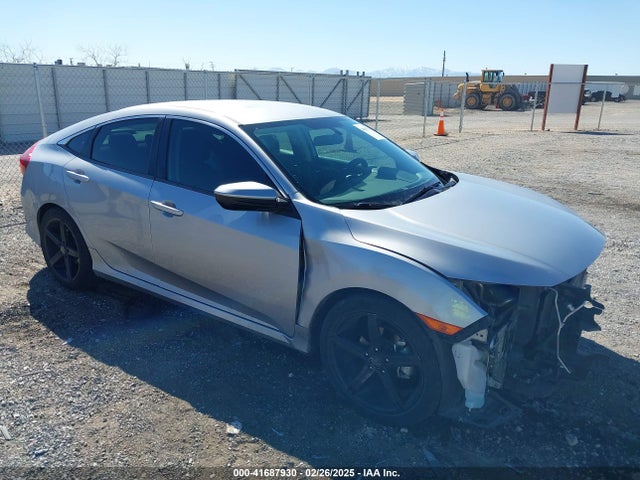 2018 2HGFC2F53JH517386 main image