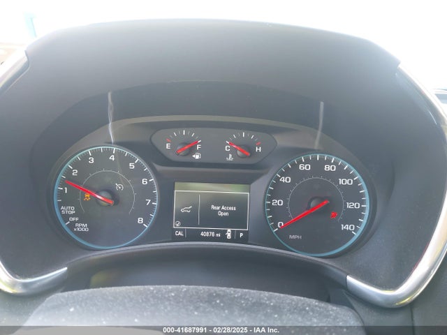 2GNAXKEX6J6154021 Chevrolet EQUINOX LT